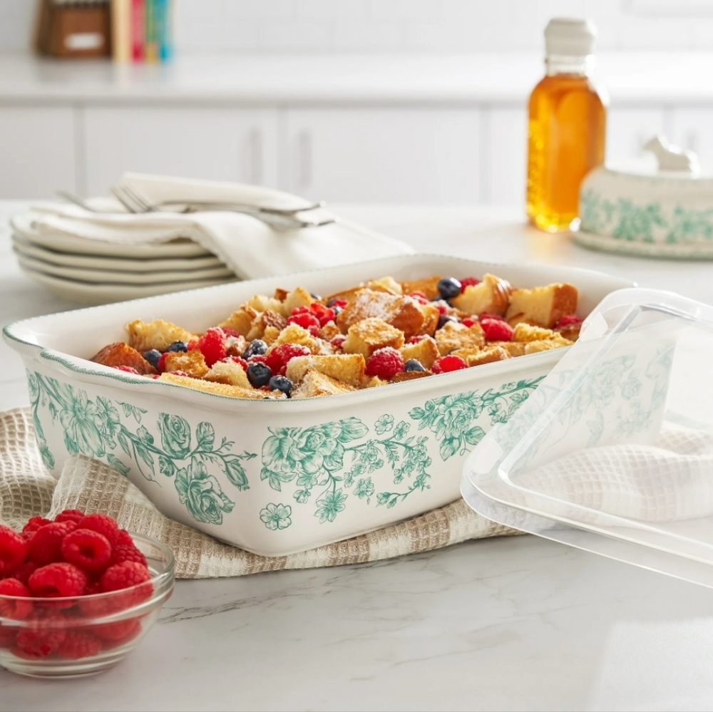 💕 2025 The Pioneer Woman Agatha Green Floral Bakeware with Lid